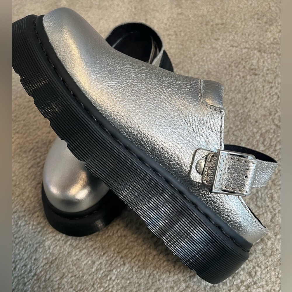 Dr. Martens laketen clogs